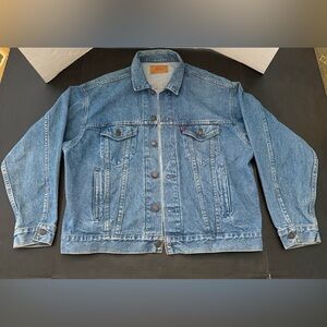Vintage USA Made Levi’s Jean Jacket 70507 0214 Mens Size X-Large